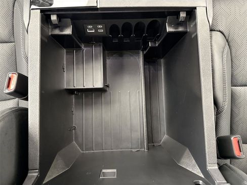 Certified 2025 Toyota Tundra SR5 image 32