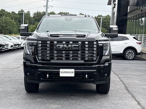 Used 2025 GMC Sierra 3500 Denali Ultimate AWD/4WD image 14