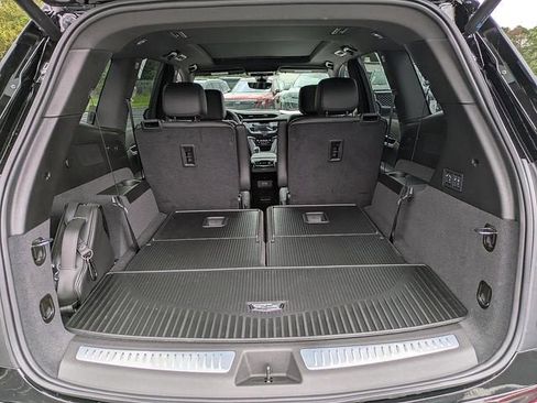 New 2025 Cadillac XT6 Premium Luxury w/ Technology Package image 12