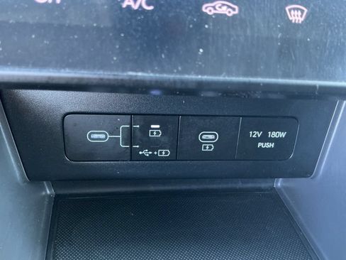 Used 2025 Hyundai Sonata SEL FWD image 26