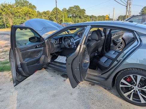Used 2018 Nissan Maxima 3.5 SL FWD image 15