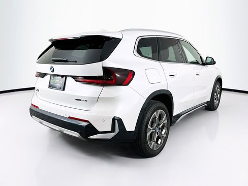 Used 2025 BMW X1 xDrive28i AWD/4WD image 9