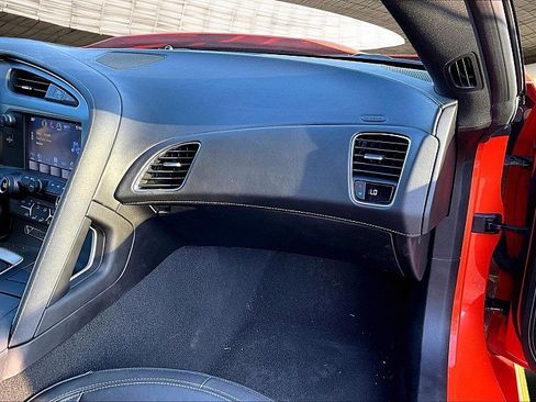 Used 2019 Chevrolet Corvette 2d Coupe Stingray w/1LT image 16