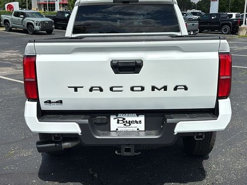 New 2026 Toyota Tacoma TRD Off-Road AWD/4WD image 34