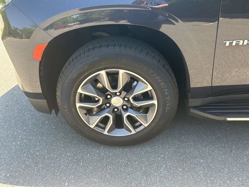 Certified 2022 Chevrolet Tahoe LT w/ LT Signature Plus Package AWD/4WD image 27