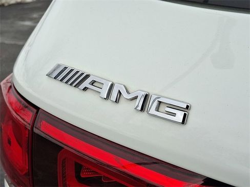 Used 2022 Mercedes-Benz GLB 35 AMG 4MATIC image 30