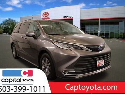 Used 2024 Toyota Sienna XLE
