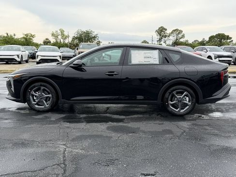 New 2026 Kia K4 FWD image 7