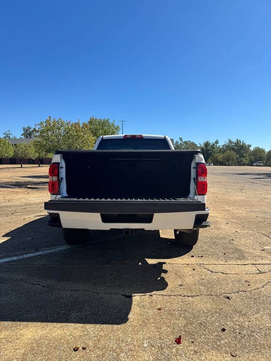 Used 2017 GMC Sierra 1500 4x4 Double Cab w/ Elevation Edition image 4