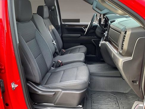 Used 2023 GMC Sierra 1500 SLE image 5