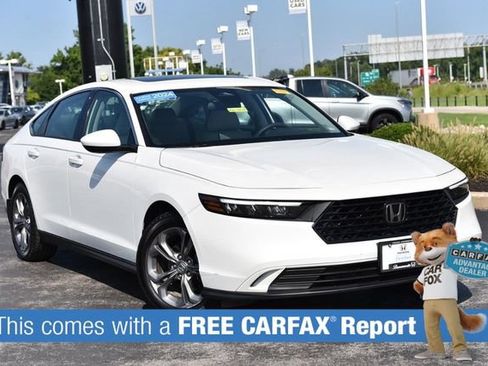 Used 2024 Honda Accord EX image 2