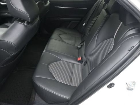 Used 2024 Toyota Camry SE FWD image 19