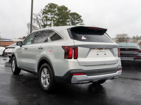 New 2026 Kia Sorento LX image 6