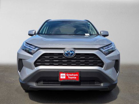 Used 2024 Toyota RAV4 XLE w/ Weather Package AWD/4WD image 9