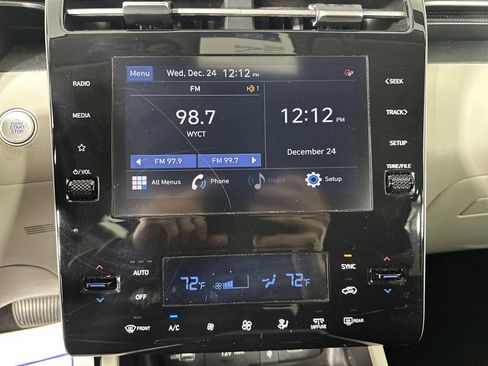 Used 2024 Hyundai Tucson SEL image 16
