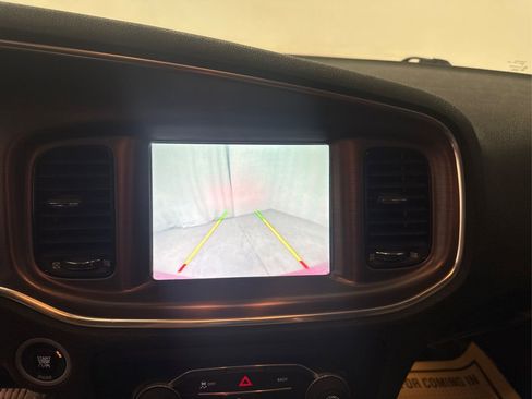 Used 2016 Dodge Charger SXT RWD image 37