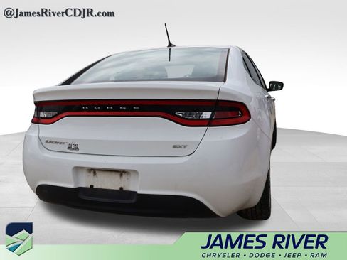 Used 2016 Dodge Dart SXT Sport w/ Chrome Package FWD image 12