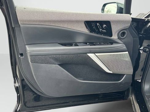 New 2026 Cadillac Optiq Luxury 1 image 8