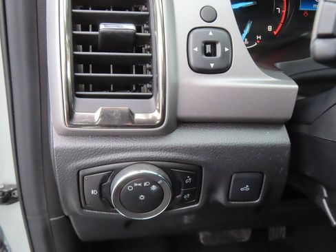 Used 2023 Ford Ranger XLT w/ Equipment Group 301A Mid image 16