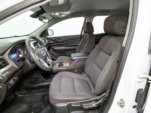 Used 2021 GMC Acadia SLE w/ Elevation Edition image 15