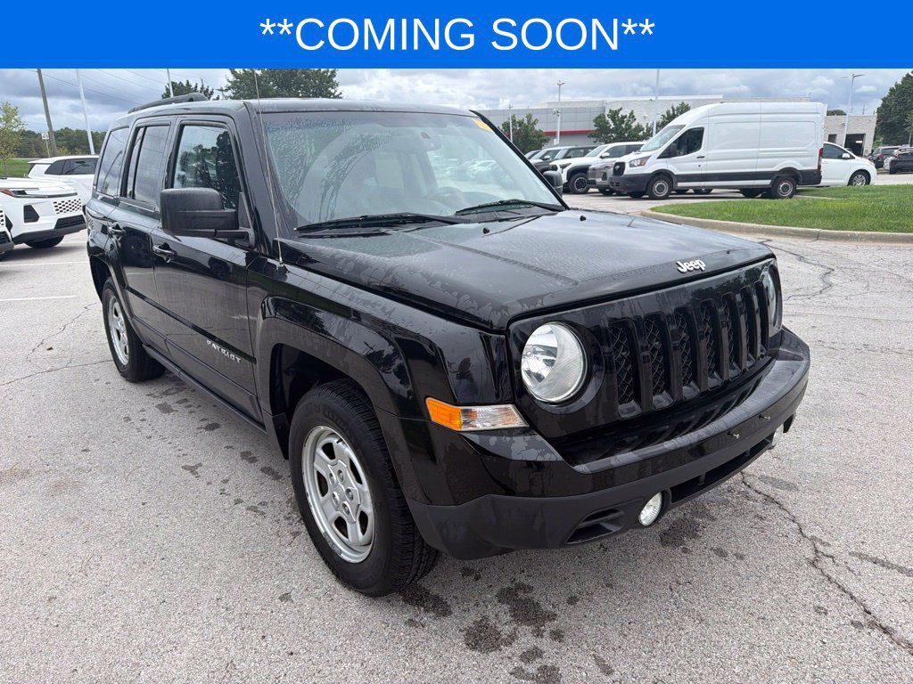 Used 2016 Jeep Patriot Sport w/ Power Value Group FWD image 3