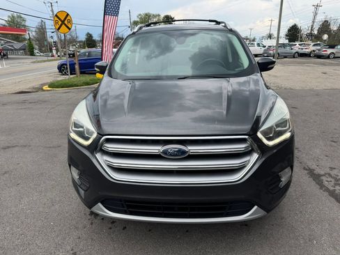 Used 2017 Ford Escape Titanium image 21