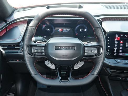 Used 2024 Dodge Charger Daytona R/T w/ Plus Group AWD/4WD image 19