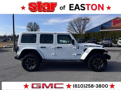 Used 2022 Jeep Wrangler Unlimited Rubicon 4xe w/ Cold Weather Group AWD/4WD image 3