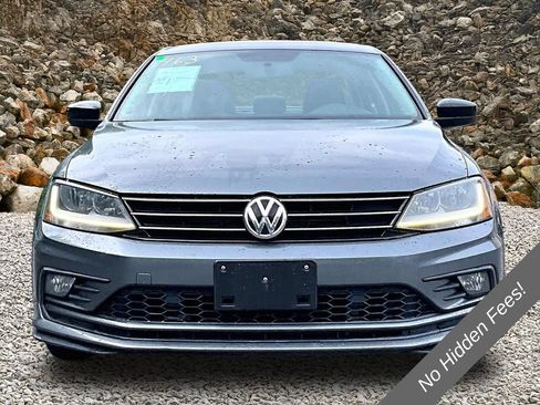 Used 2018 Volkswagen Jetta Wolfsburg Edition FWD image 3