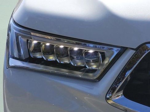 Used 2020 Acura MDX FWD w/ Advance Package image 10