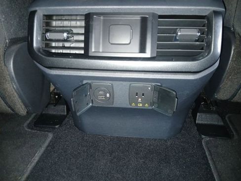 Certified 2022 Ford F150 XLT w/ Equipment Group 302A High image 54