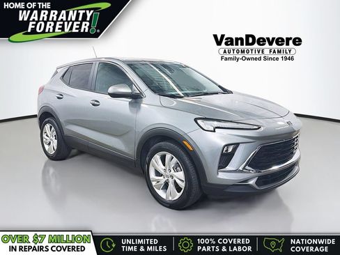 Used 2024 Buick Encore GX Preferred FWD image 1