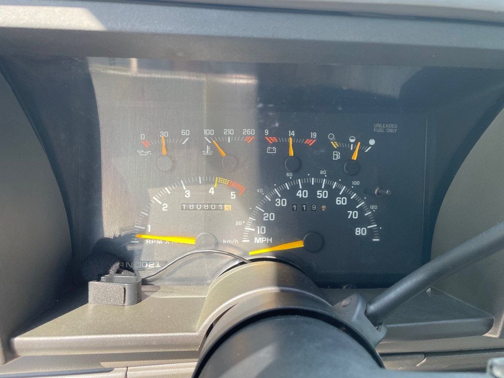 Used 1992 GMC Yukon 4WD 2-Door image 13