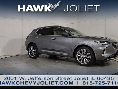 Used 2022 Buick Envision Avenir w/ Technology Package II FWD image 9