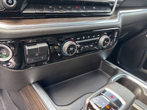 Used 2022 Chevrolet Silverado 1500 RST w/ All Star Edition Plus AWD/4WD image 17