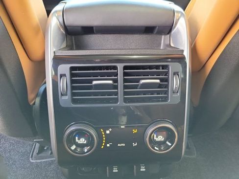 Used 2020 Land Rover Range Rover Sport HSE Dynamic AWD/4WD image 14