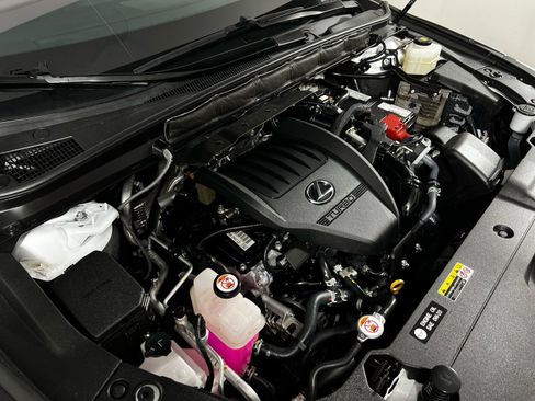 Used 2024 Lexus RX 350 F Sport w/ Convenience Package image 10