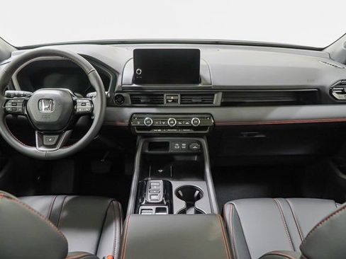 New 2025 Honda Pilot TrailSport image 27