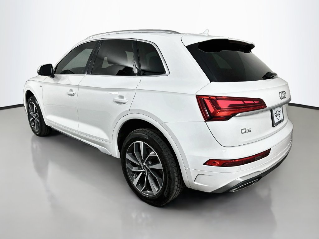 Used 2023 Audi Q5 2.0T Premium Plus w/ Premium Plus Package AWD/4WD image 7