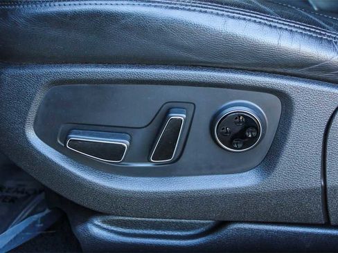 Used 2018 Genesis G80 3.8 image 19