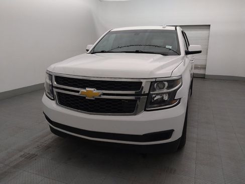 Used 2019 Chevrolet Suburban LS RWD image 15