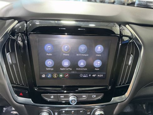 Used 2023 Chevrolet Traverse LT image 22