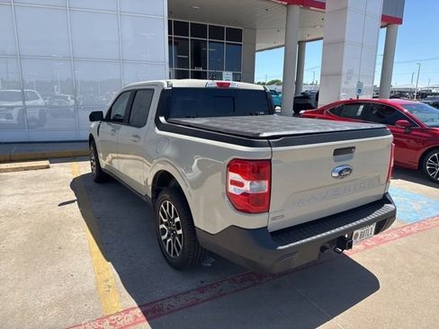 Used 2024 Ford Maverick Lariat FWD image 6