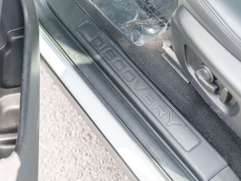 Certified 2024 Land Rover Discovery Sport S image 17