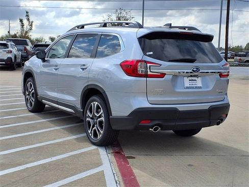 New 2026 Subaru Ascent Limited image 2
