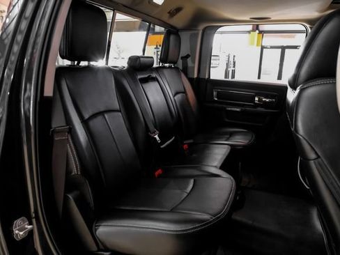 Used 2018 RAM 3500 Laramie w/ Convenience Group AWD/4WD image 37