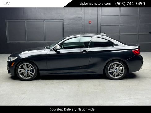 Used 2015 BMW M235i xDrive Coupe image 3