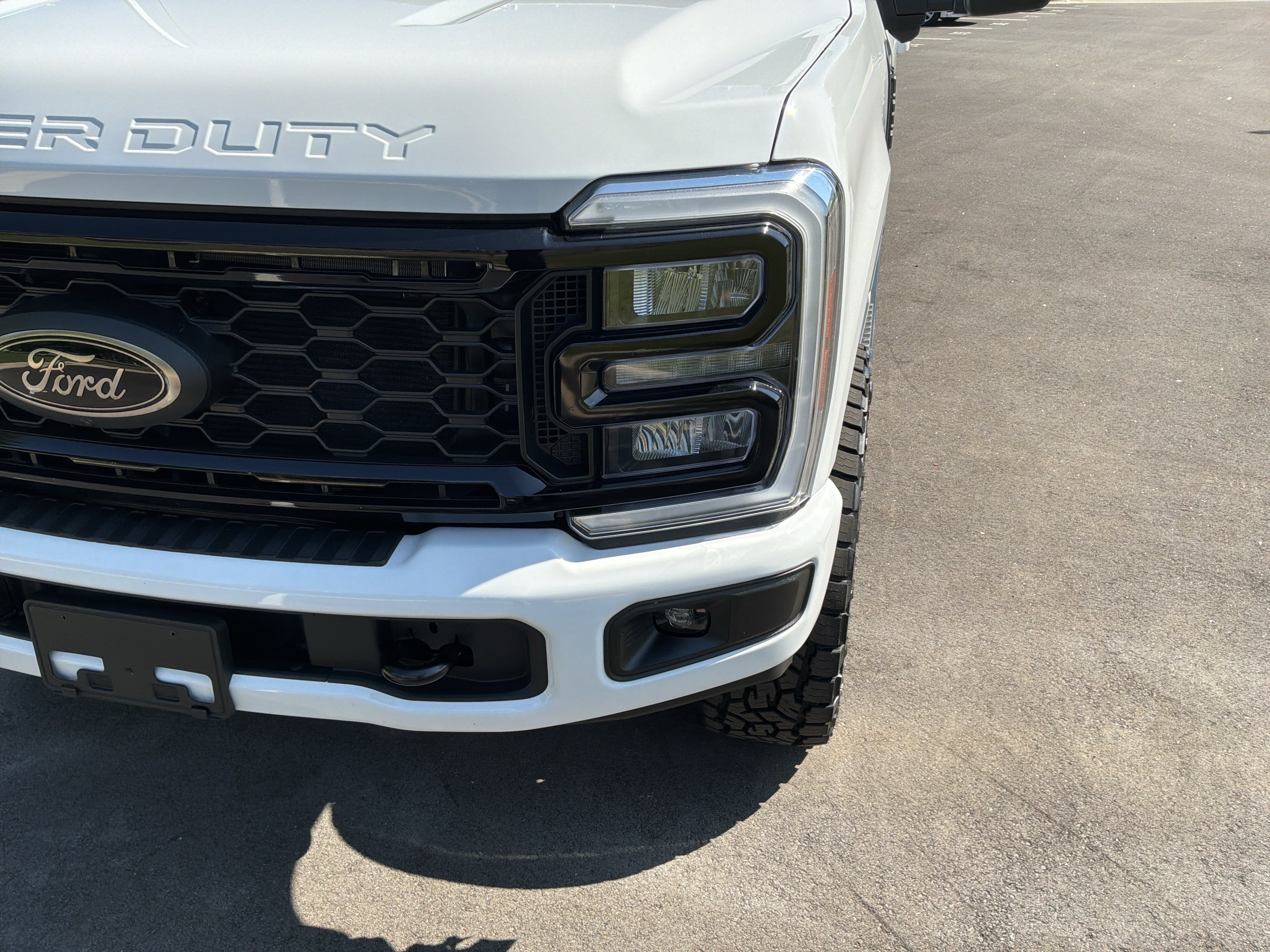 Used 2026 Ford F250 XLT w/ XLT Premium Package AWD/4WD image 6