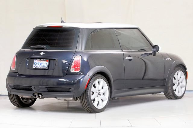 Used 2006 MINI Cooper S FWD image 2