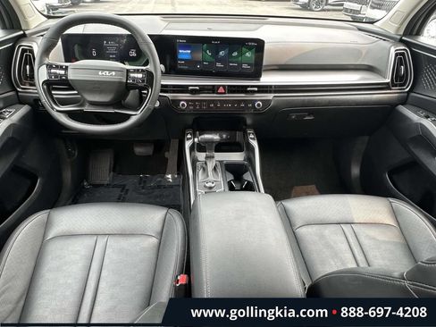 Certified 2026 Kia Sorento S w/ S Panoramic Sunroof Package FWD image 11